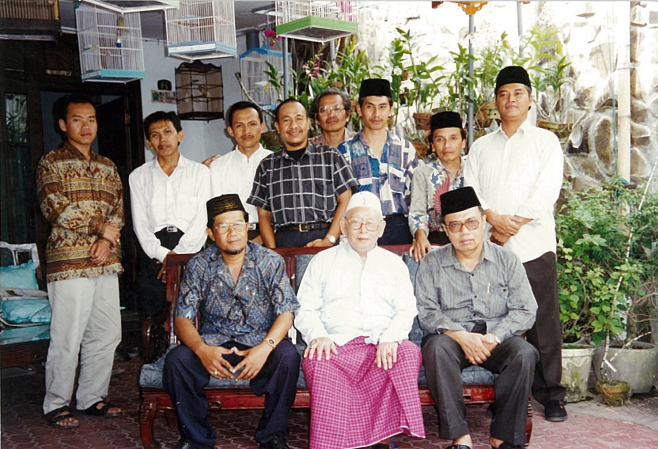 Para Pendiri Pondok Pesantren Bahrul Maghfiroh