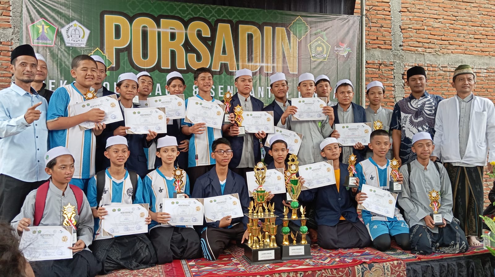 Santri Diniyah Menang Lomba Porsadin 2024